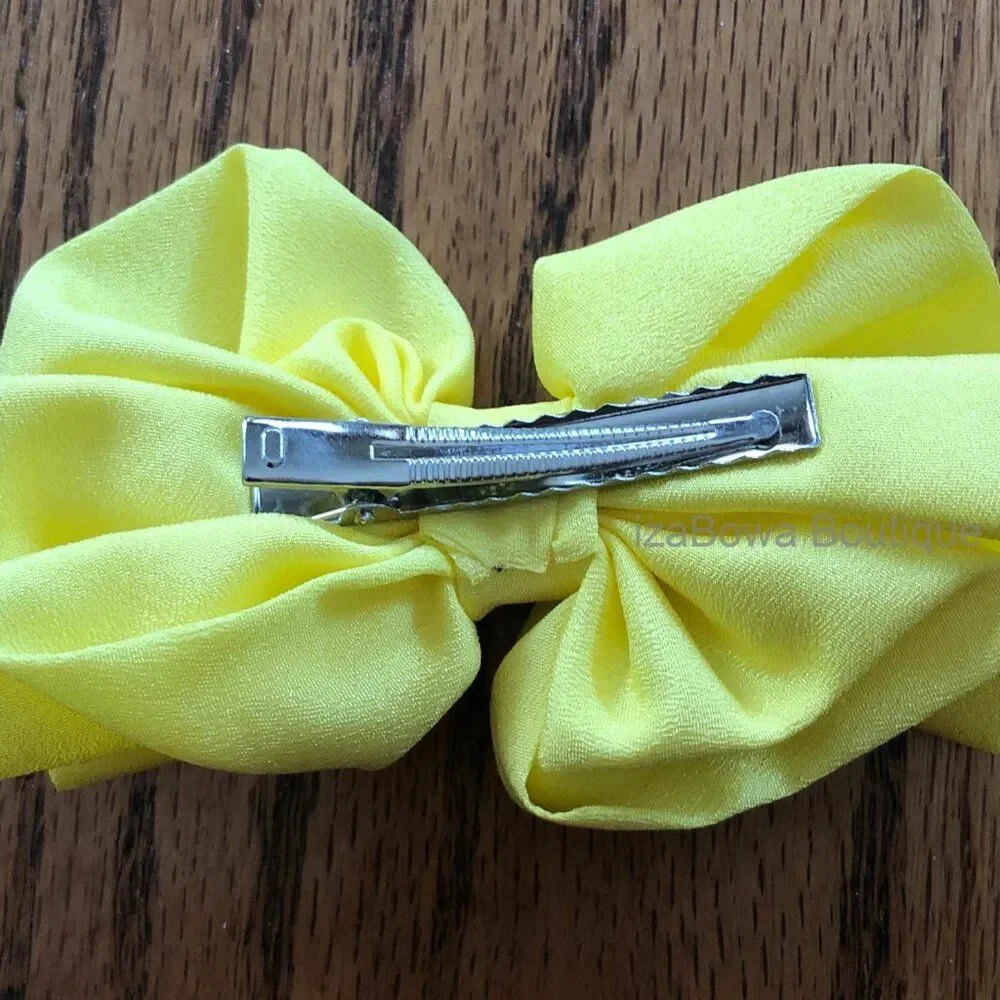 Yellow 4" Satin Bow HANDCRAFTED 4B2277 NWT Boutique - Picture 2 of 3